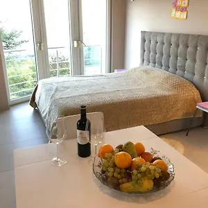 Santa Apartment Marcici